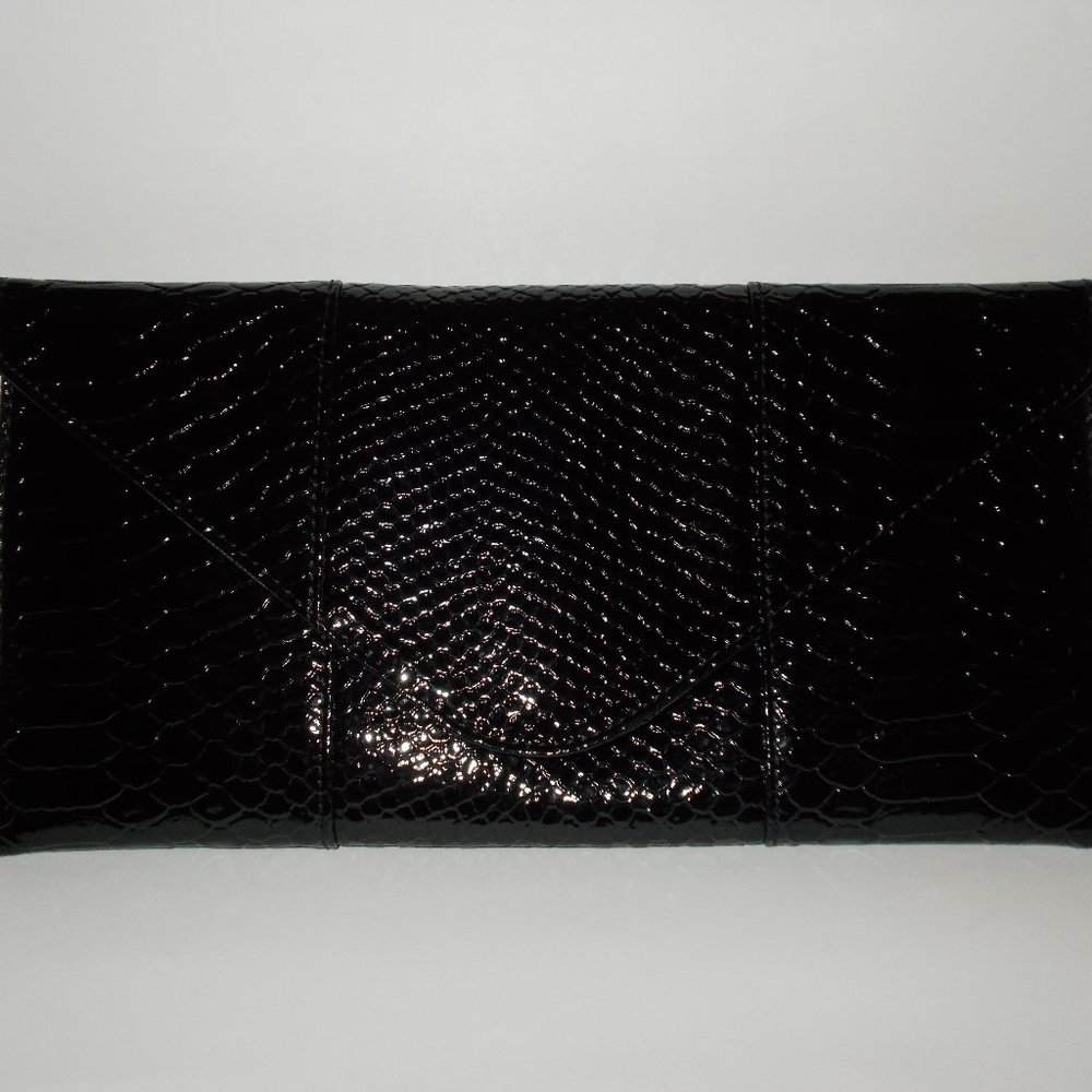 Fredericks of Hollywood Black Clutch Purse NEW